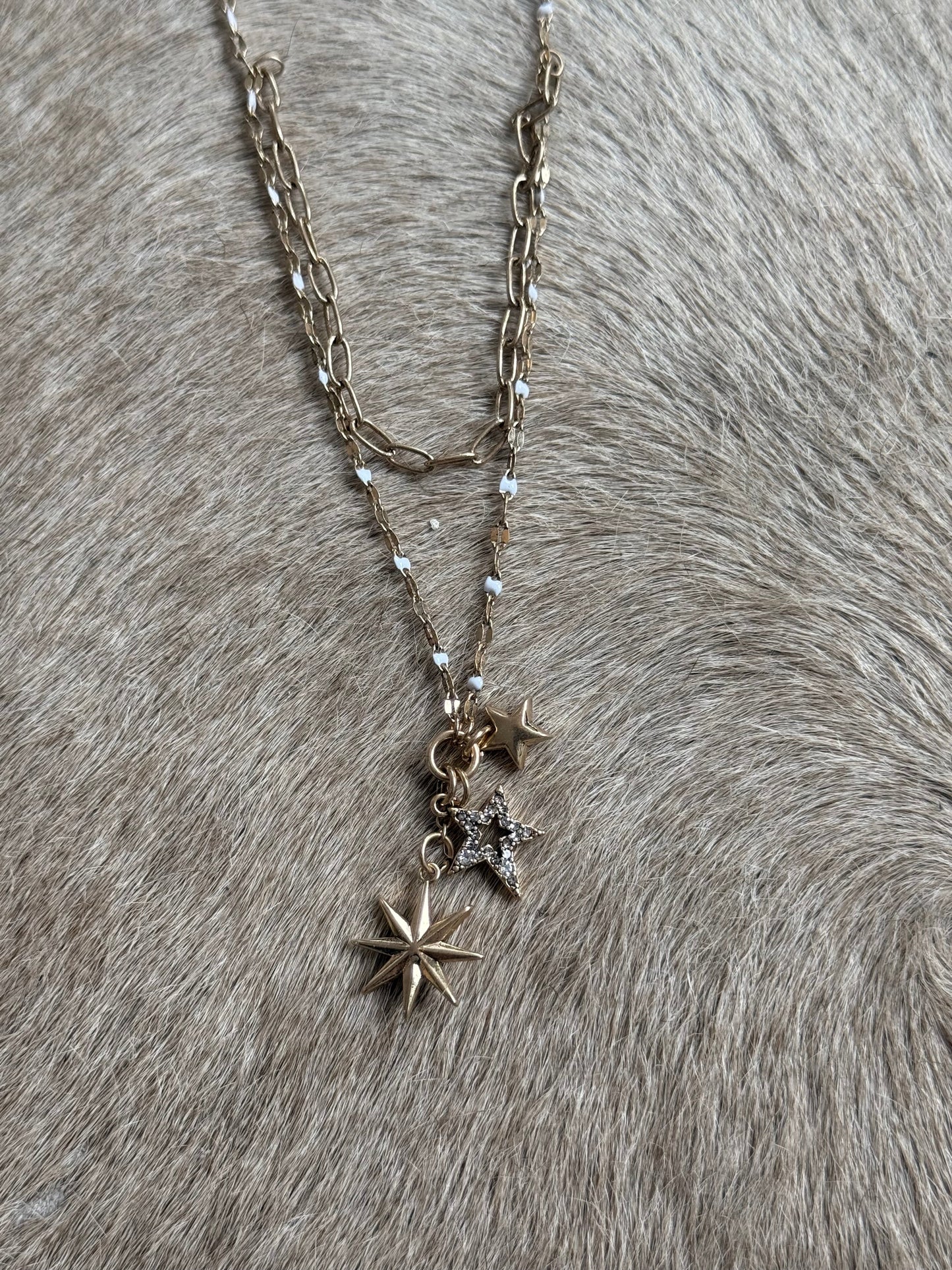 Lainey Wilson Gold Tone White Star Charm Multirow Necklace