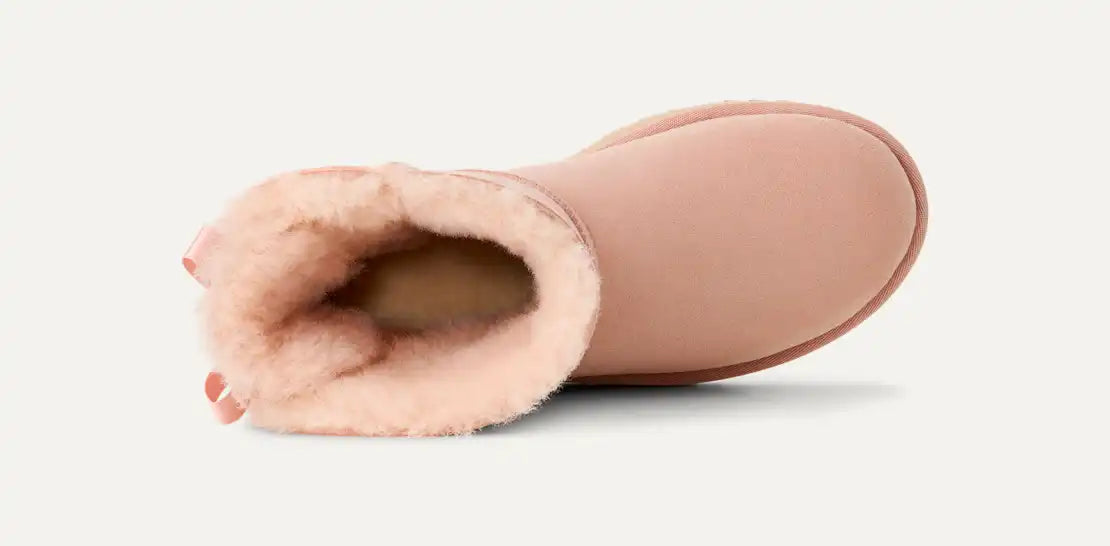 UGG™ Mini Bailey Bow II Beige Blush