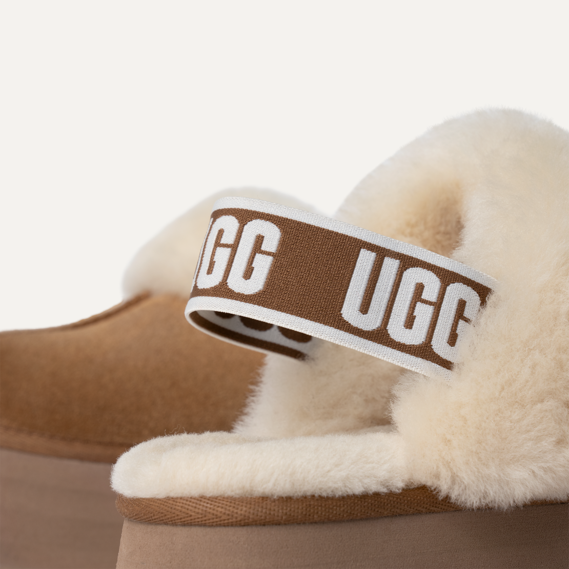 Ugg Women's Burnt Cedar Funkette