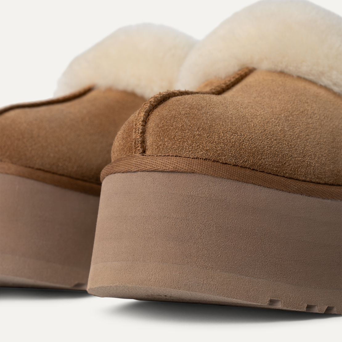 Ugg Women's Burnt Cedar Funkette