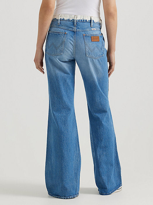 Sale ✨ Wrangler Carly Bleached Out Flare Women's Jeans