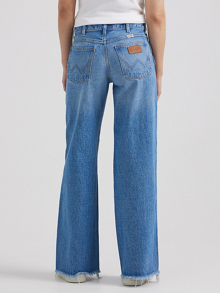 Sale ✨ Wrangler Unbound Frayed Wide Leg Women's Jeans