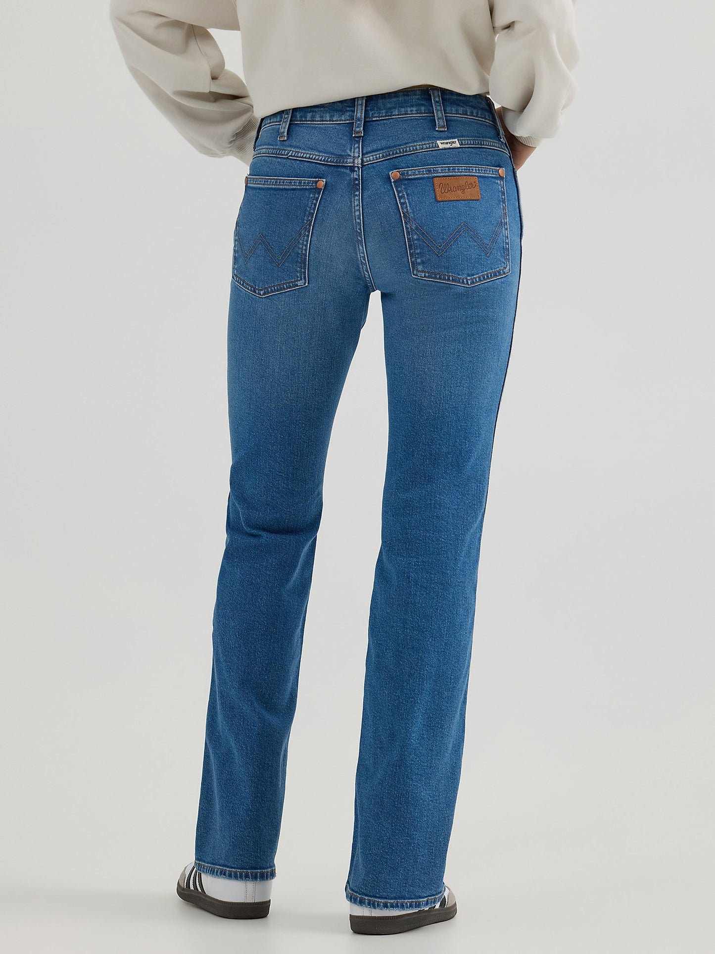 Sale ✨ Wrangler Megan Broken In Bootcut