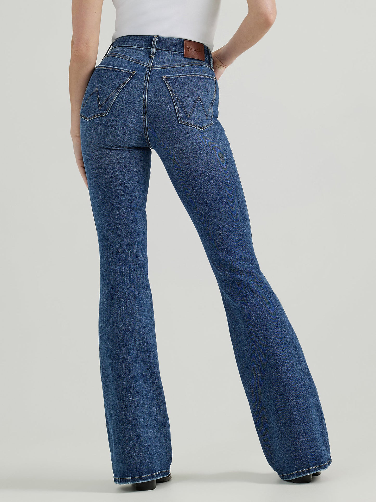 Wrangler Bespoke Women's Extra Stretch Flare