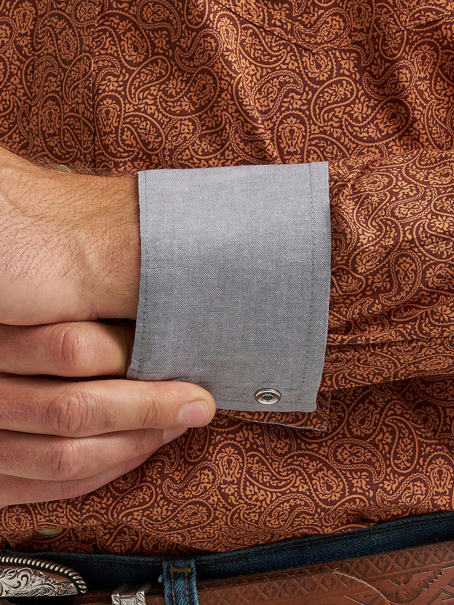 Wrangler 20x Paisley Brown Men's Snap Up