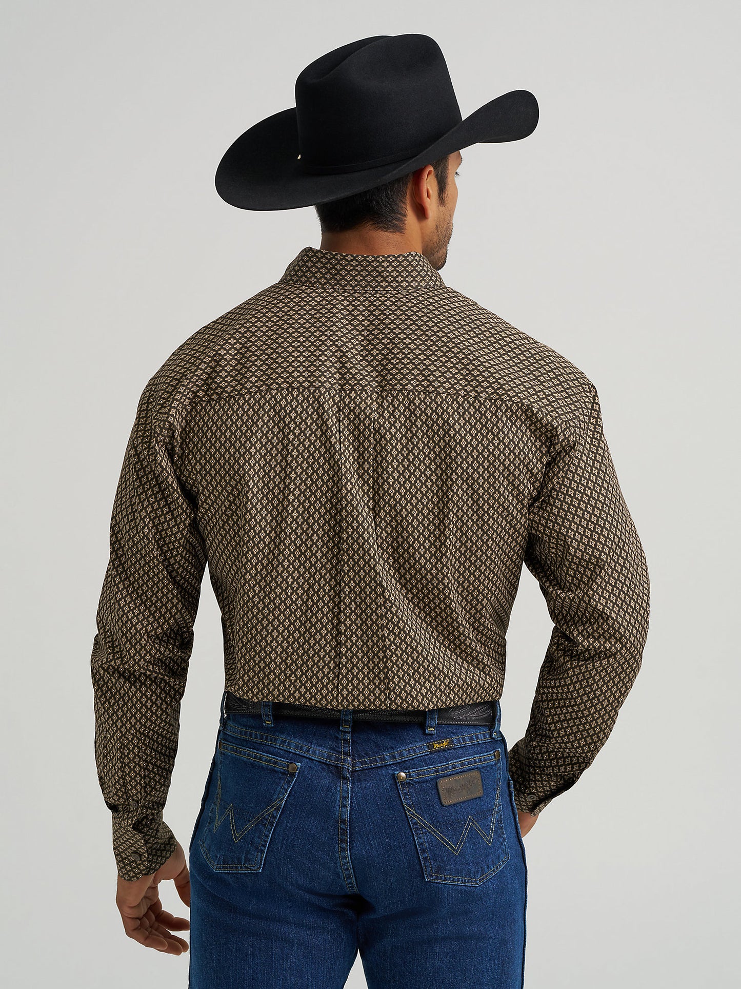 Wrangler George Strait Chocolate Men's Button Up