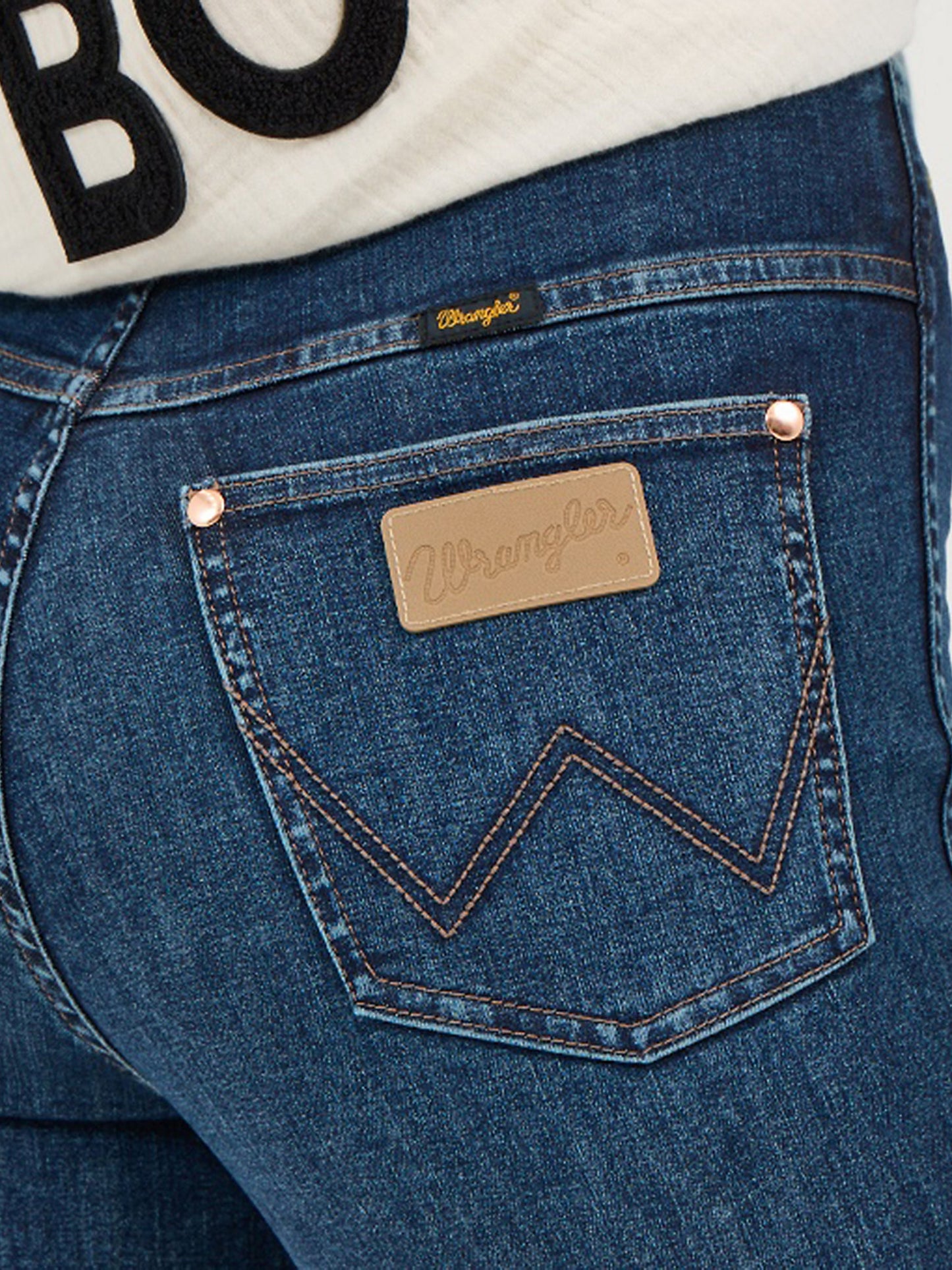 Wrangler Lainey Wilson Pull On Bell Bottoms