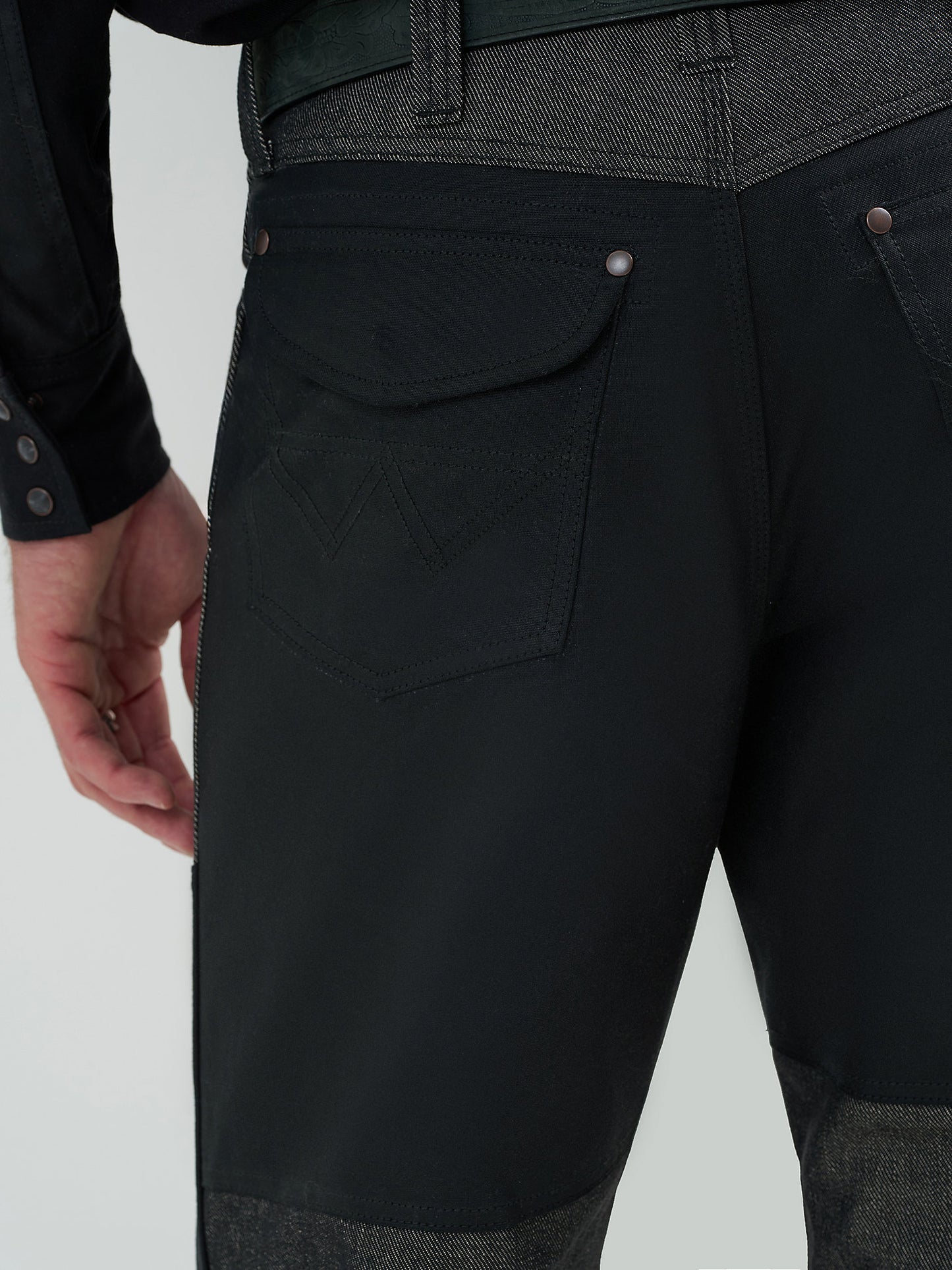 Wrangler Filson Two Tone Adventure Jean Black
