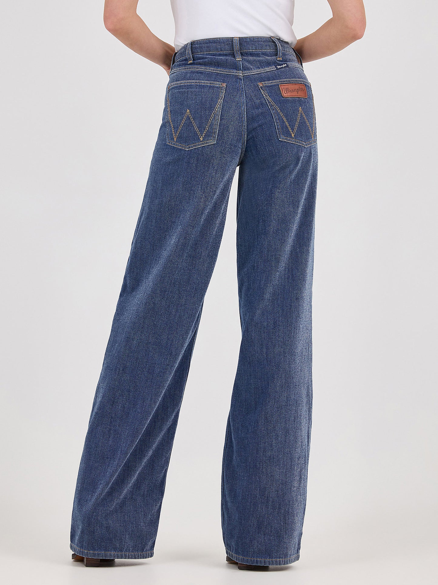 Wrangler Punchy Sueded Wide Leg
