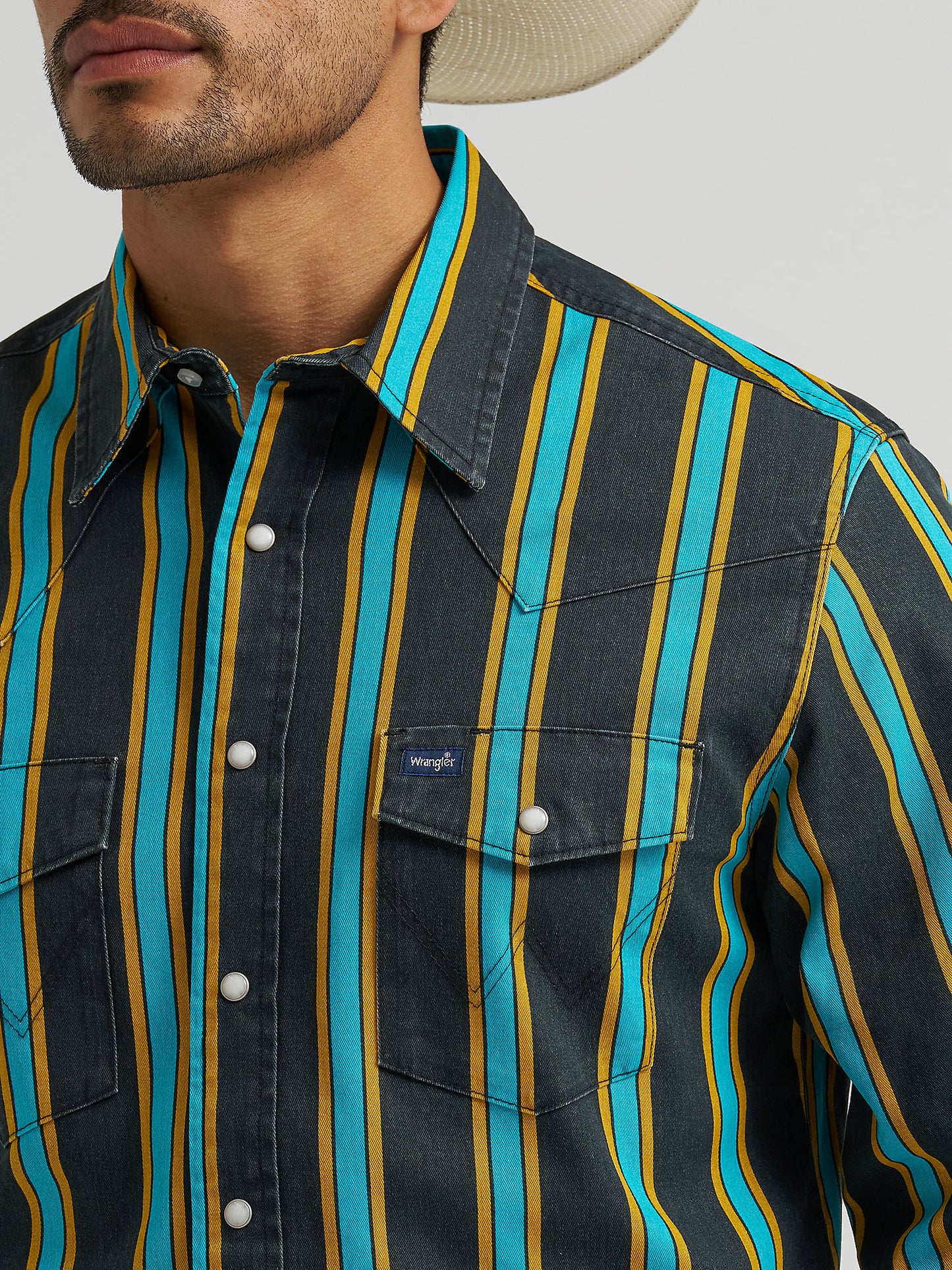 Wrangler Brushpopper Holiday Snap Up