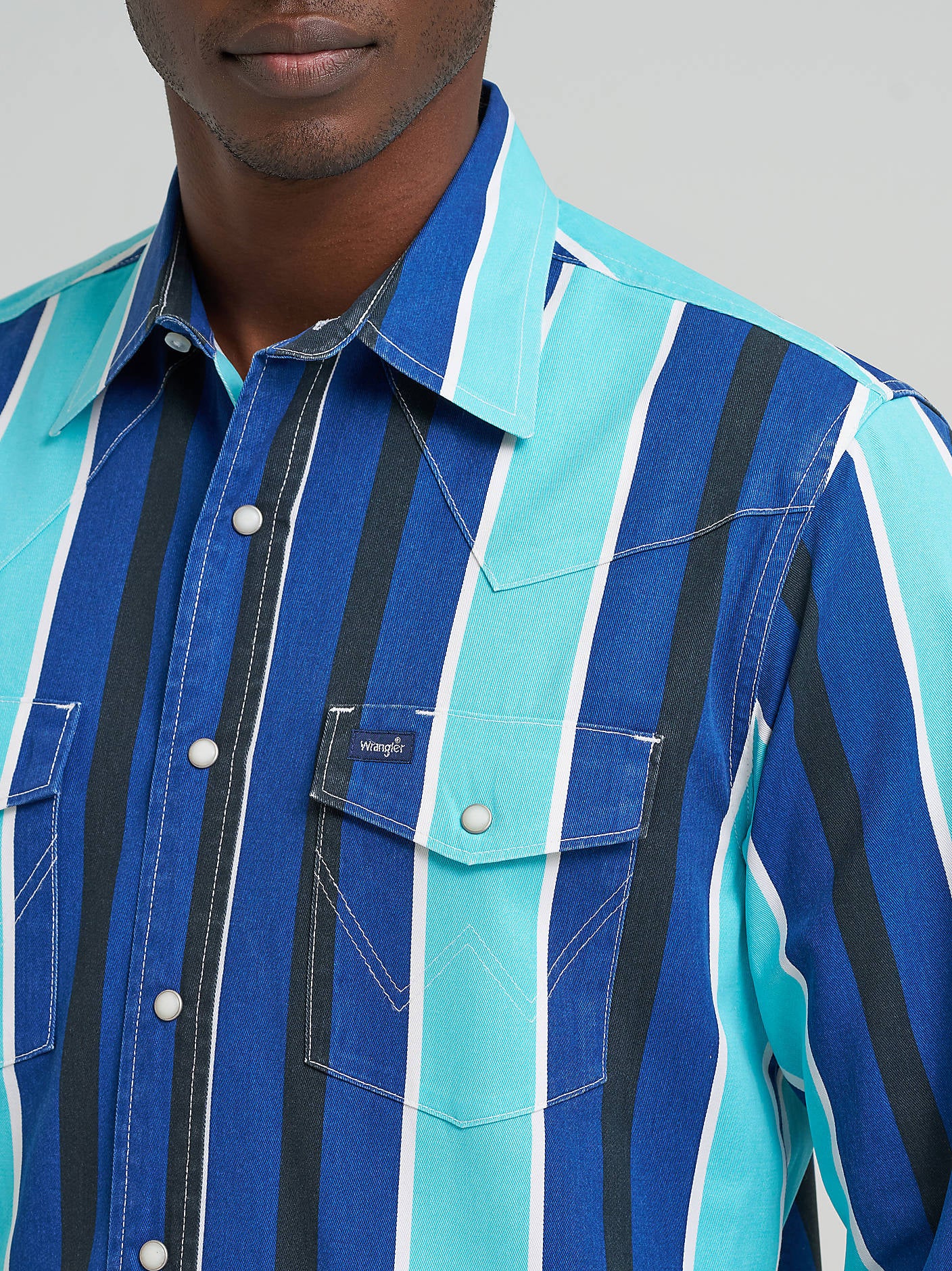 Wrangler Brushpopper Black & Blue Snap Up