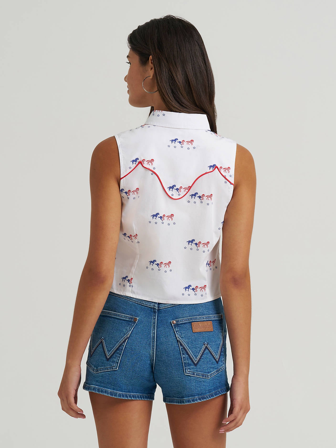 Wrangler Red White Blue Horses Crop Women's