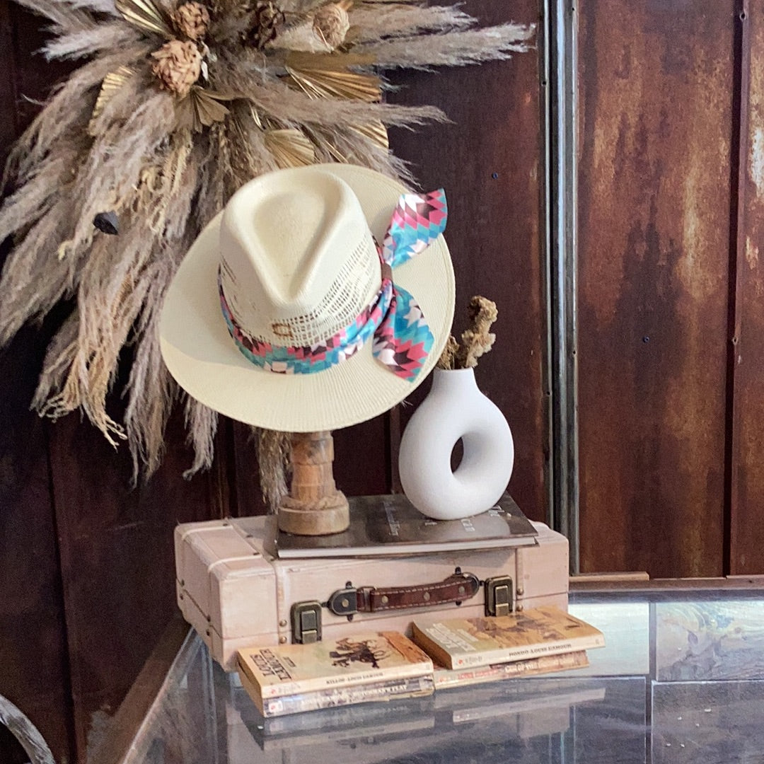 Charlie 1 Horse Hissy Fit Straw Hat