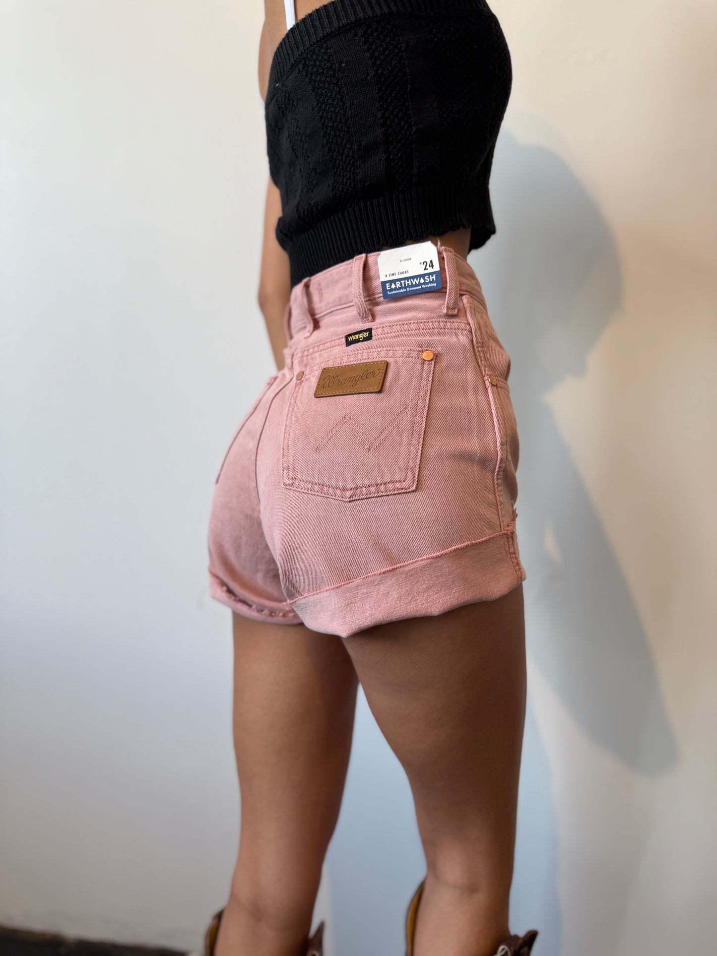 Wrangler Dahlia Rose Shorts