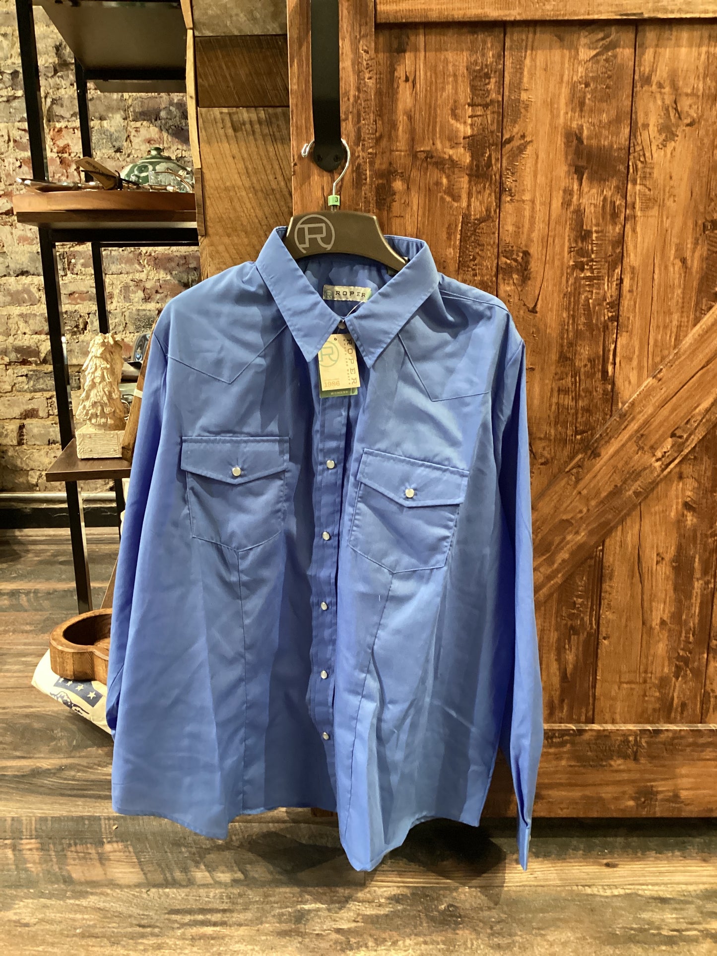 Roper Women's Solid Stretch Poplin Blue Snap Up