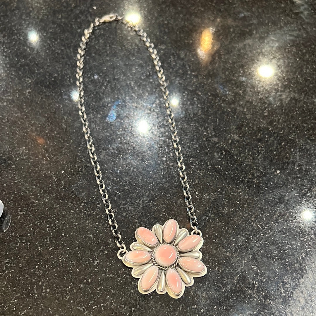 Pink Conch Flower Necklace