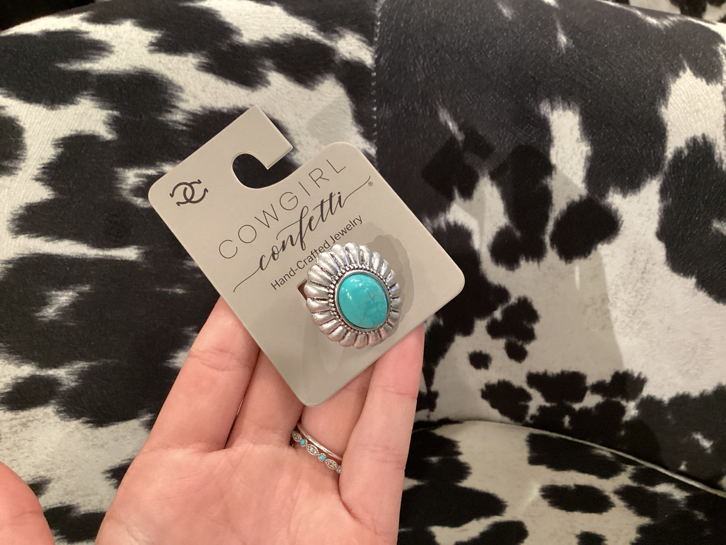 Oval Turquoise Ring