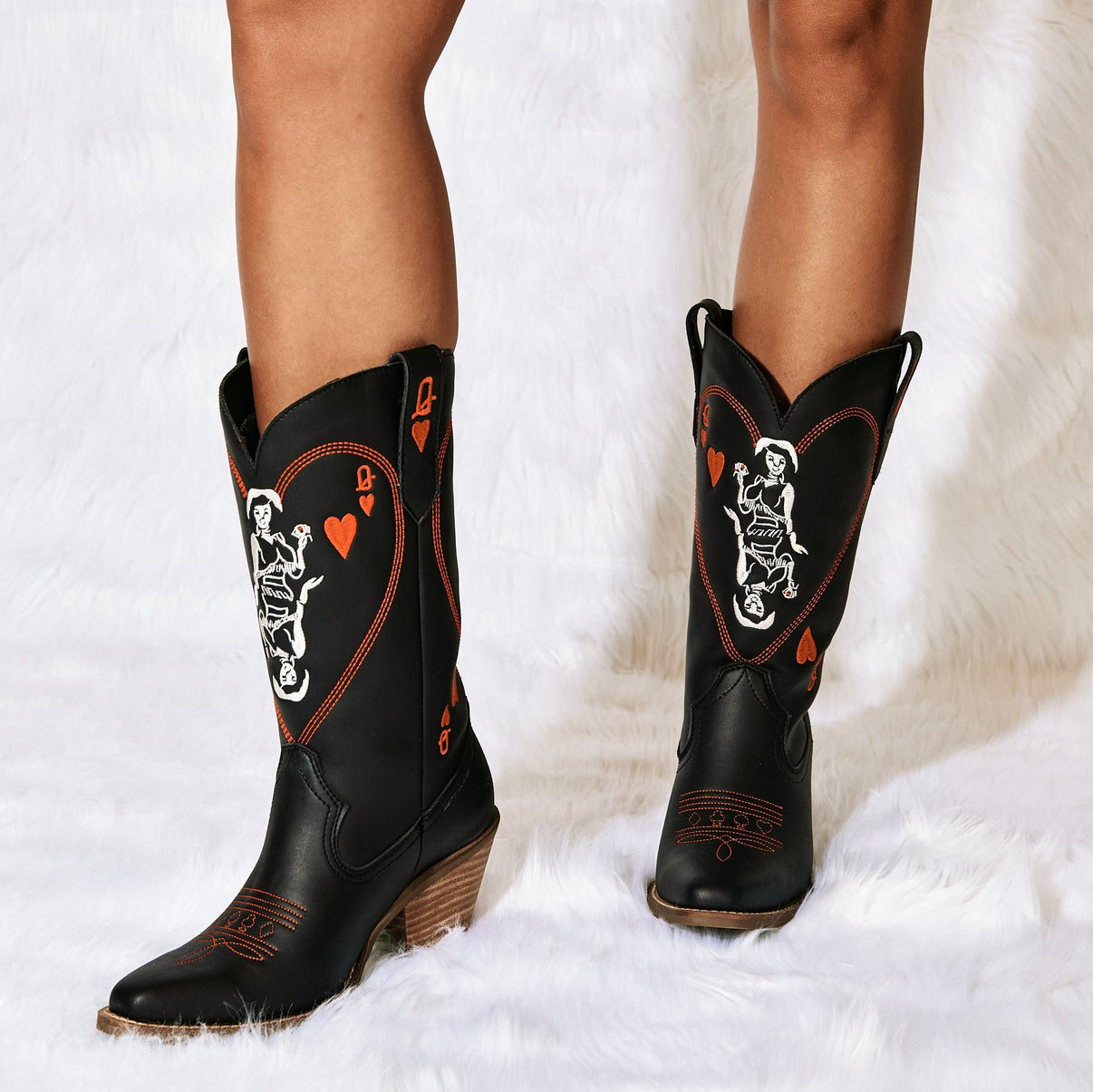 Dingo Queen A Hearts White Leather Boot
