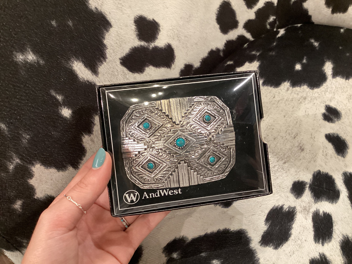 Cast Blanket Aztec Buckle