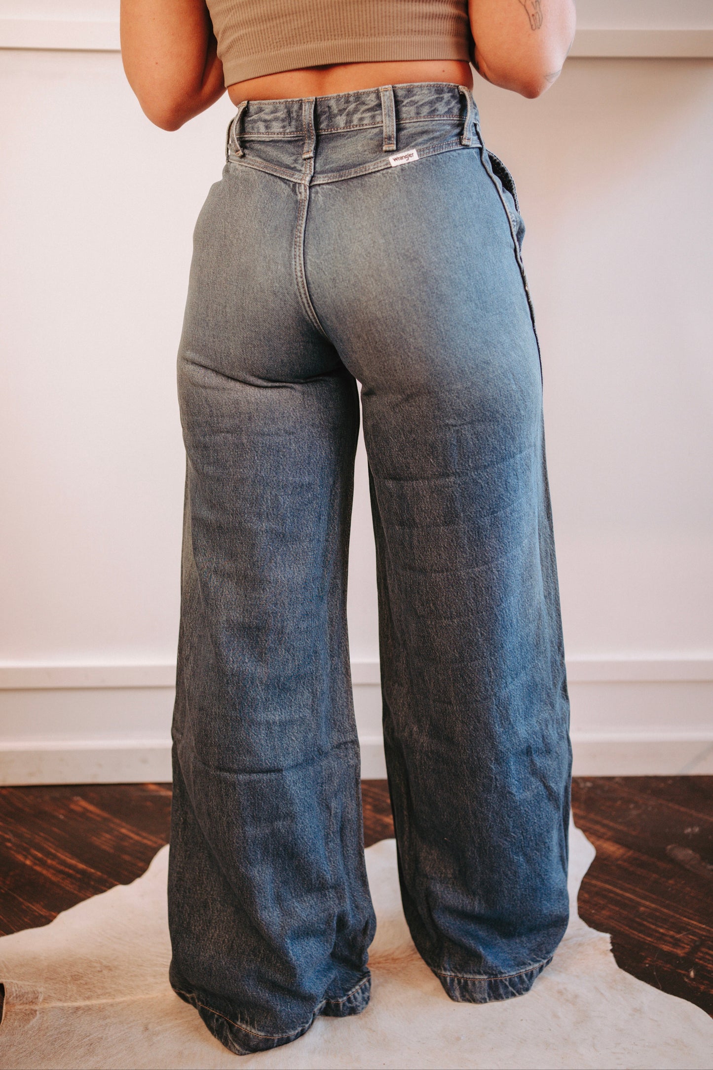 Sale ✨Wrangler Punchy Satin Bareback Wide Leg Trouser