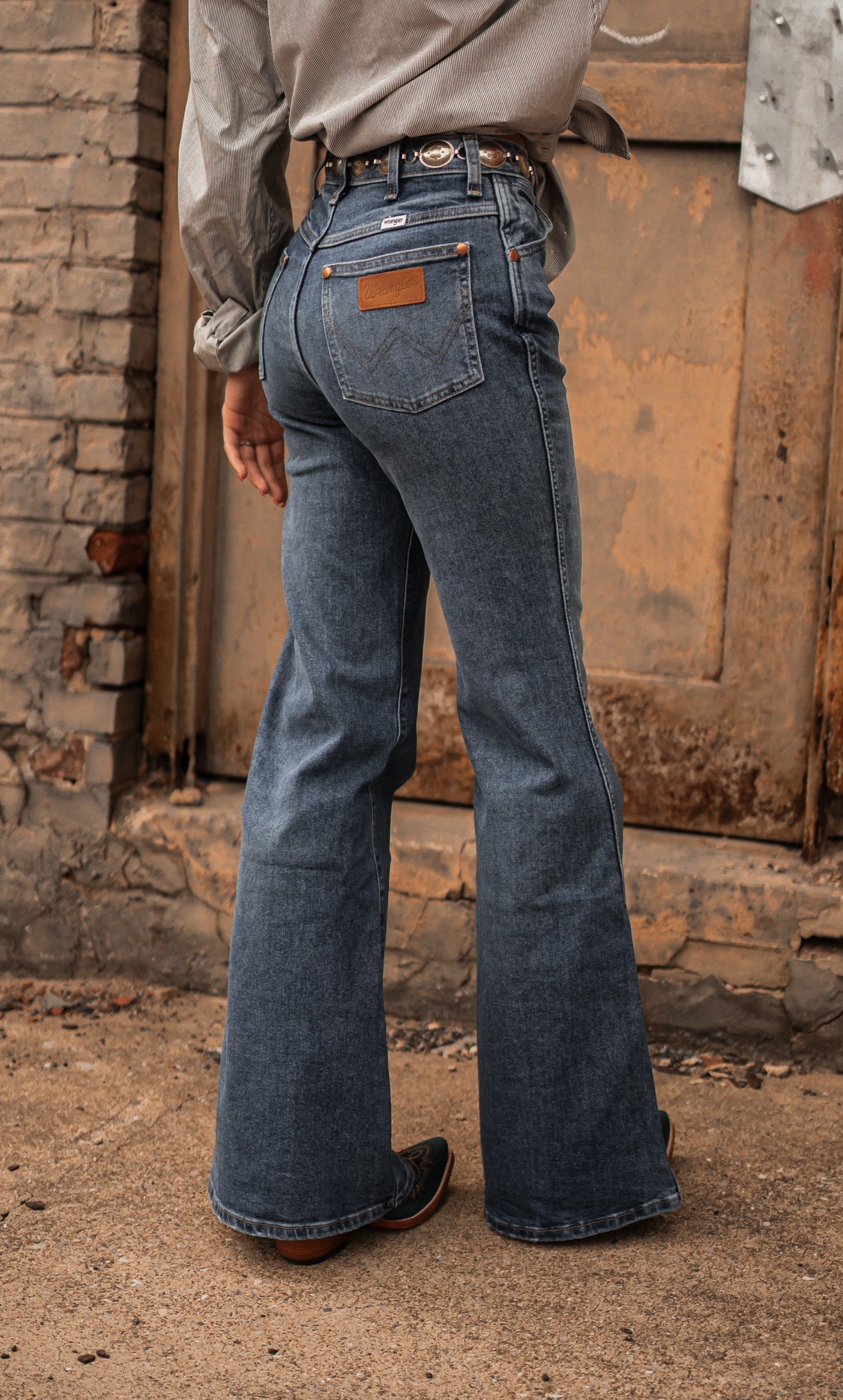 Sale ✨ Wrangler Dallas Original Flare