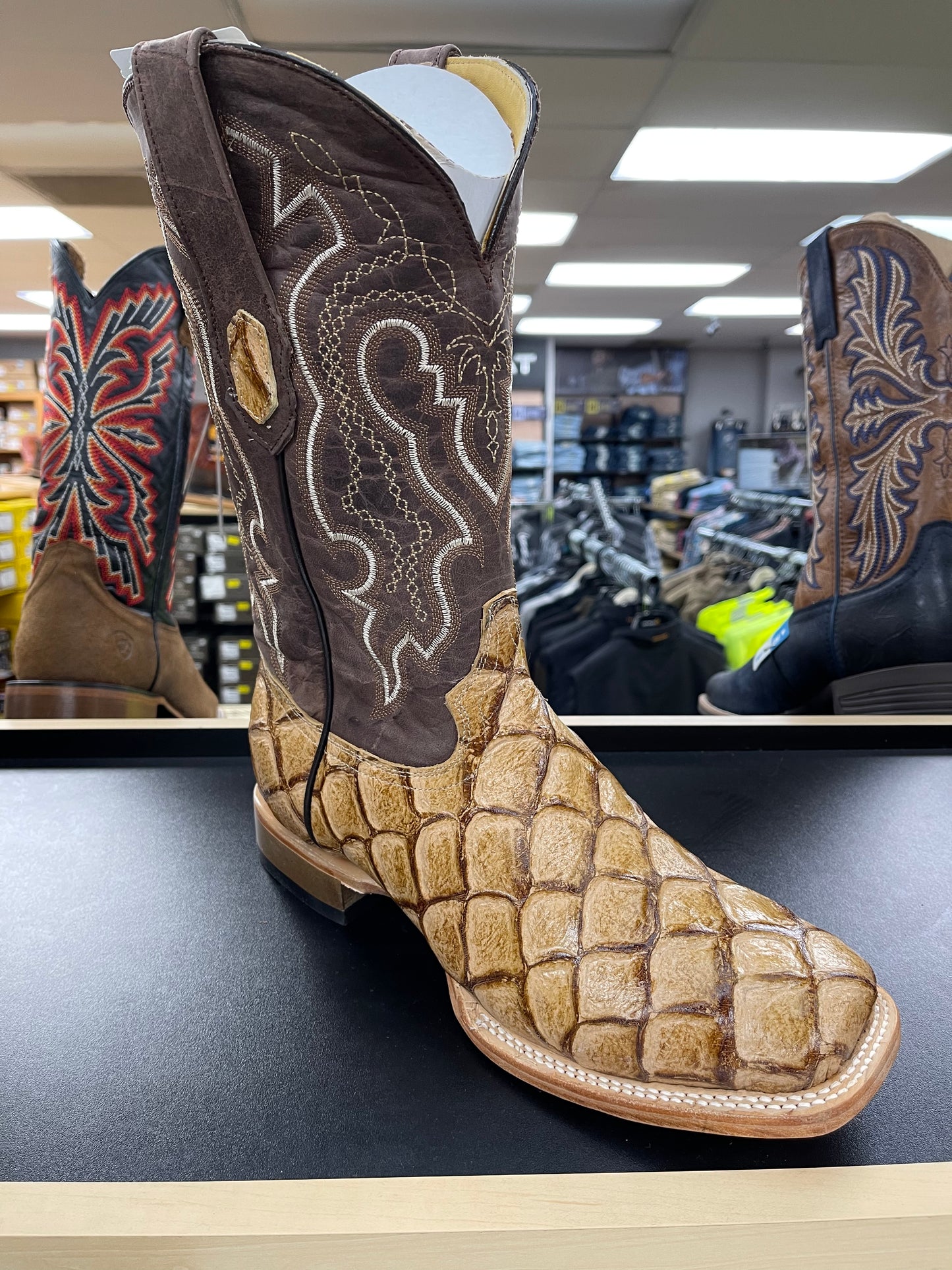 Cowtown Pirarucu Print Men's Boots