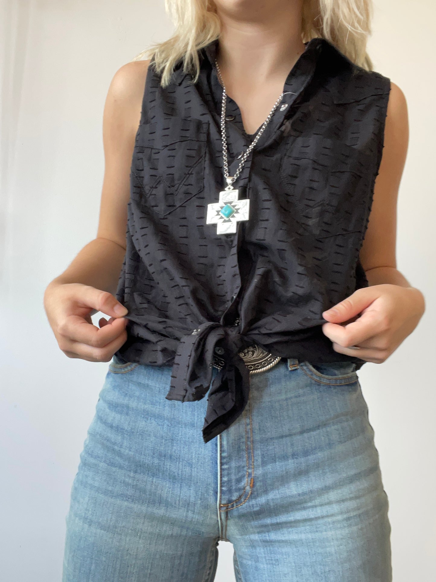 Final Sale ✨ Wrangler Black Beauty Top