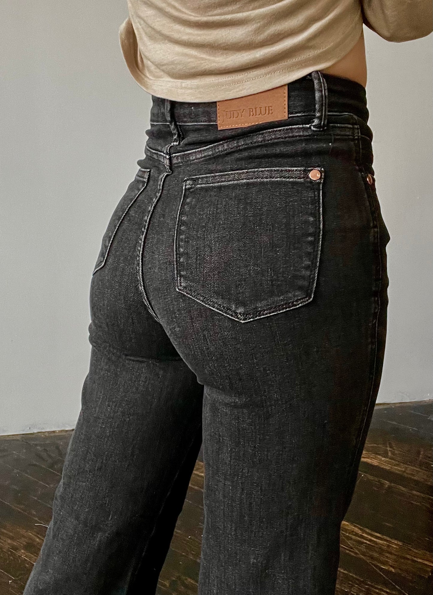 Nora High Rise Straight Jeans
