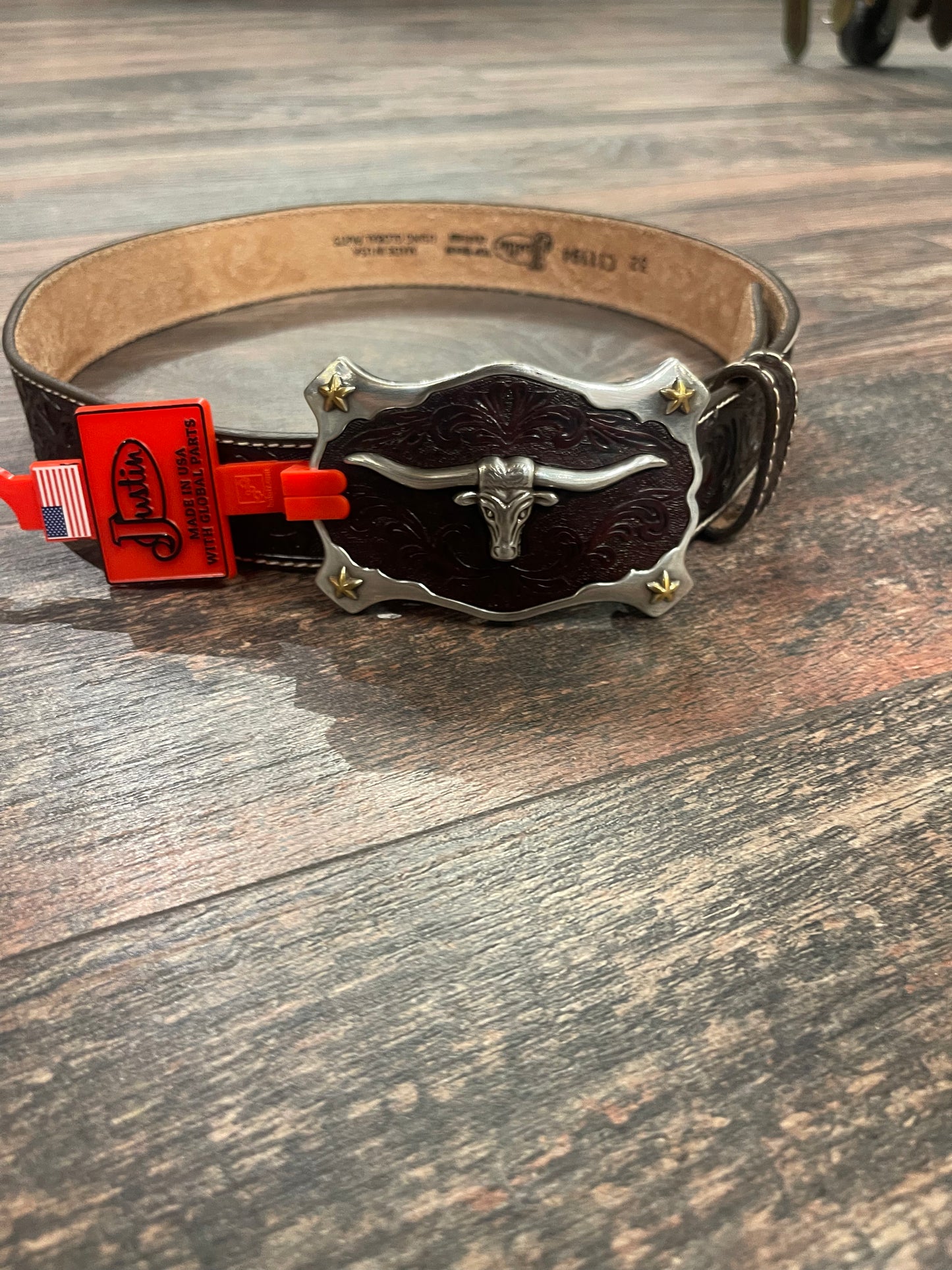 Leatherwork Justin Belt with Bull Buckle