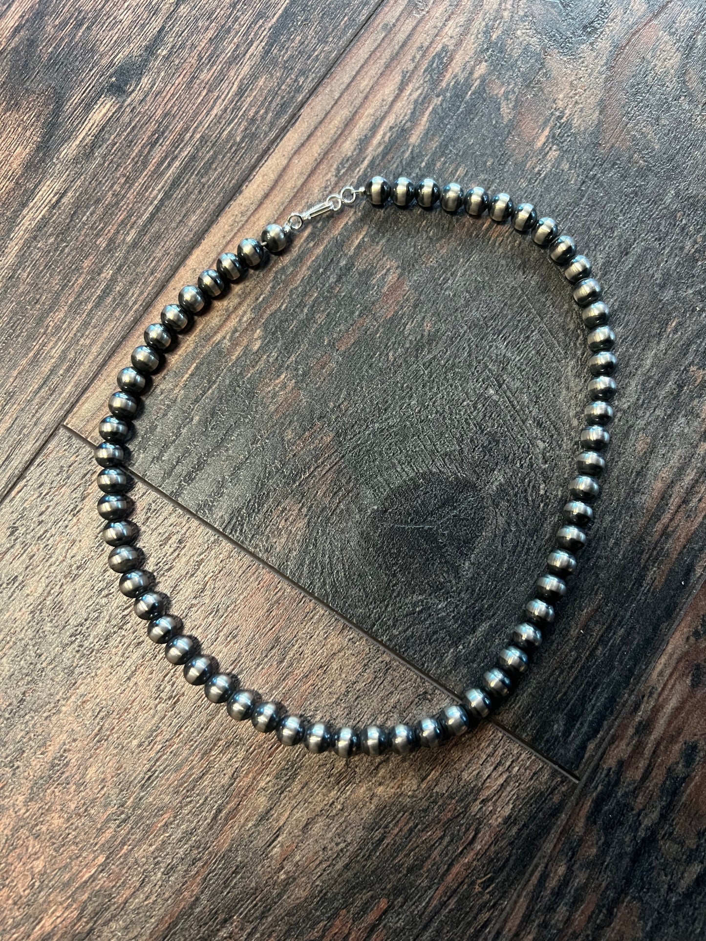 Navajo Pearl Choker