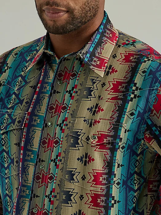 Wrangler Forest Black Checotah Snap Up
