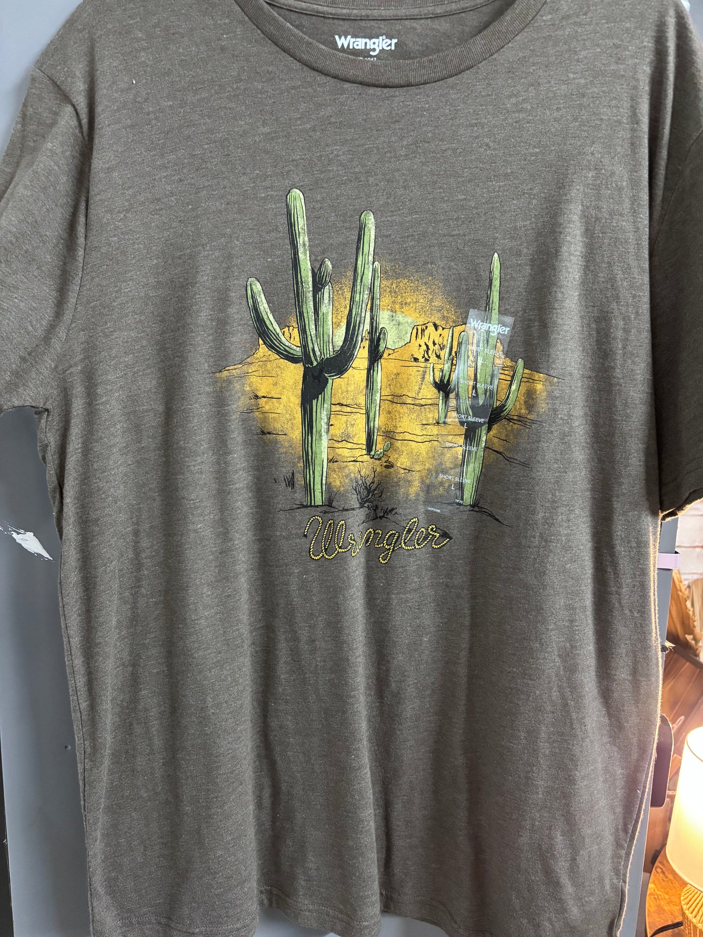 Final Sale Wrangler Desert Shirt