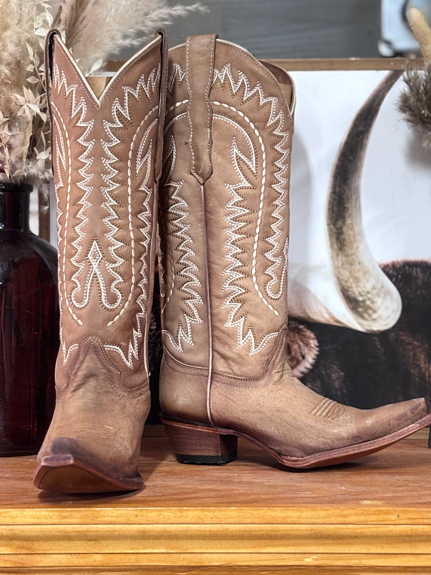 Corral Sand Embroidery Women's Boots