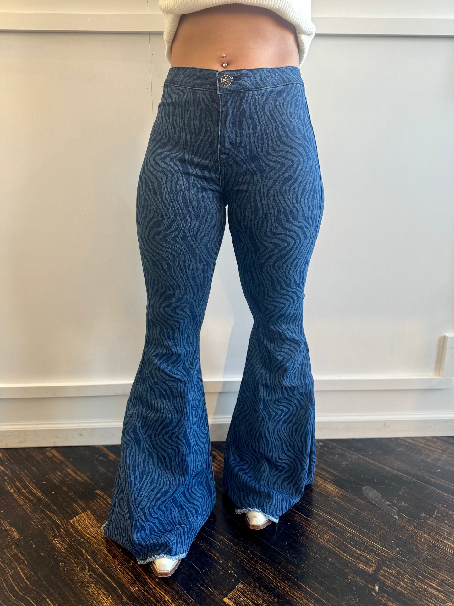 Final Sale ✨Zebra Denim Bell Jeans