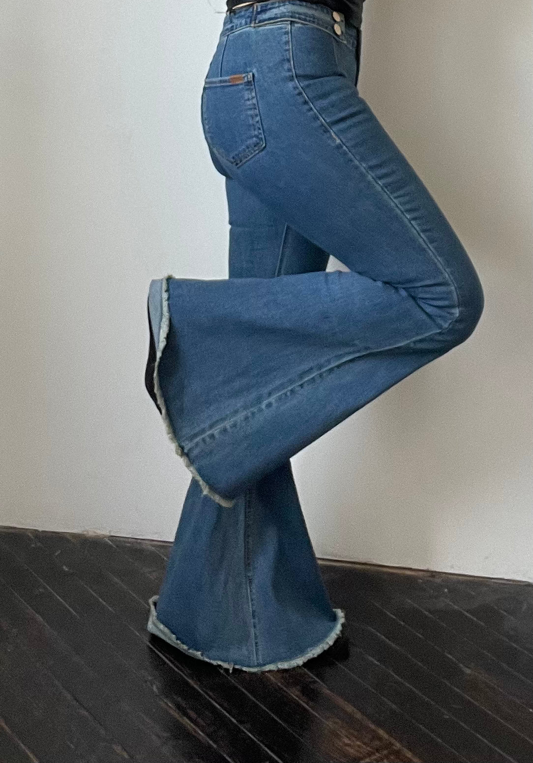 Final Sale ✨ Alexandra Bell Jeans