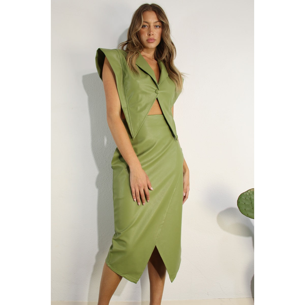 Lonna Faux Leather Set