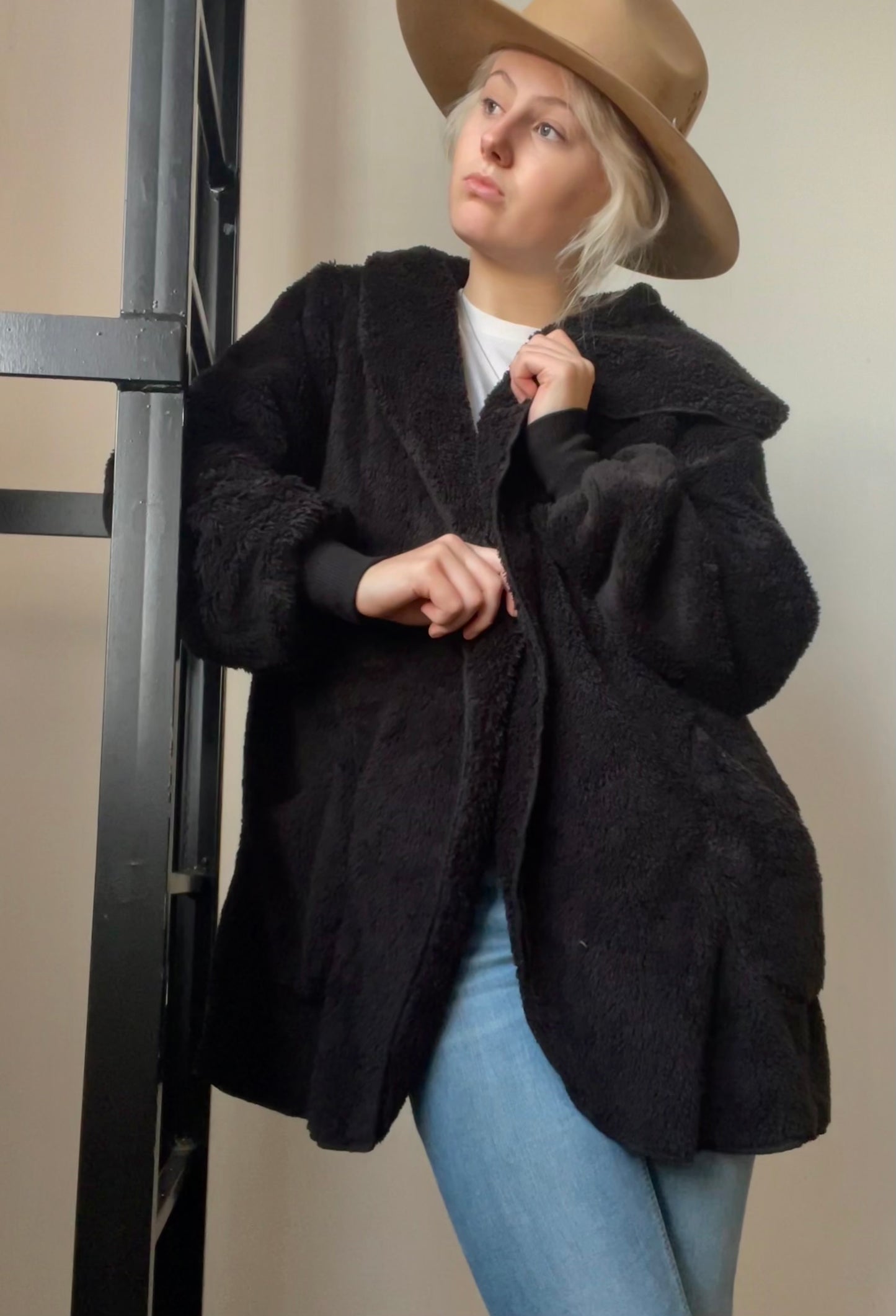 Belle Hooded Cardigan Black