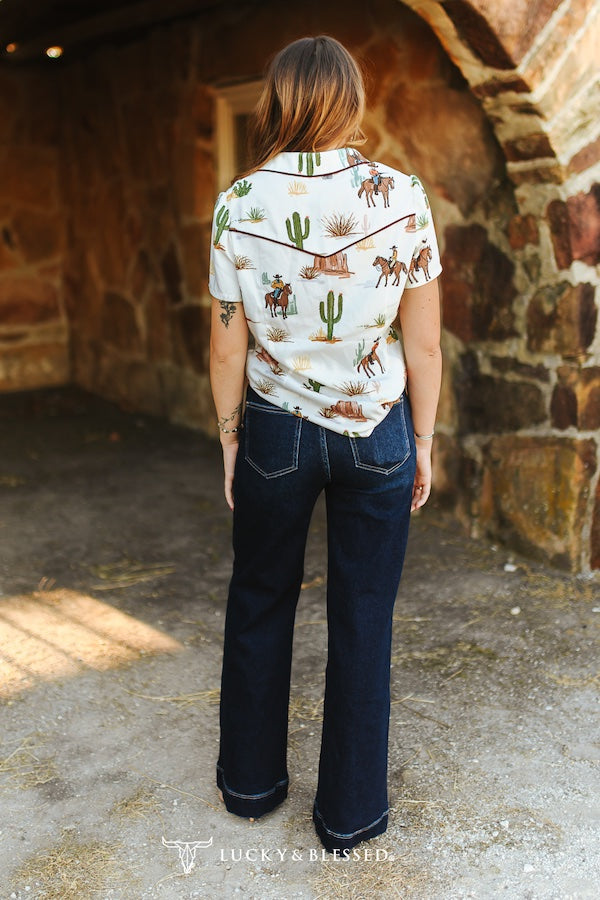 Arrow Pocket Wide Leg Jeans Plus