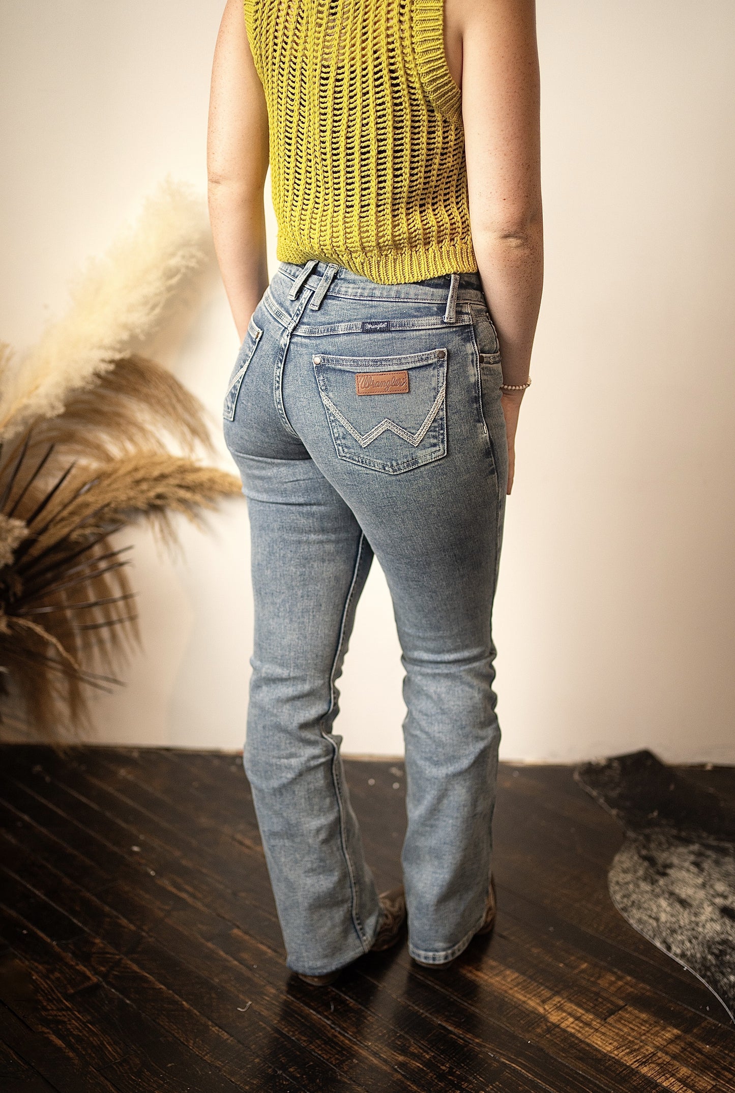 Sale ✨ Wrangler Maria Mid Rise Bootcut