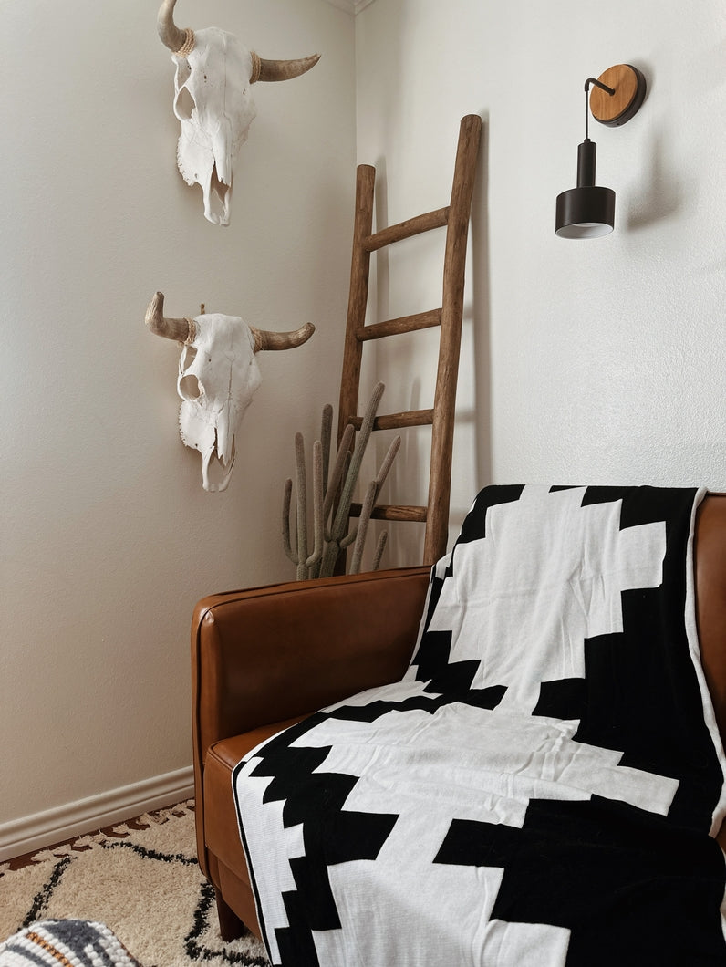 Western Grande Oversized Throw