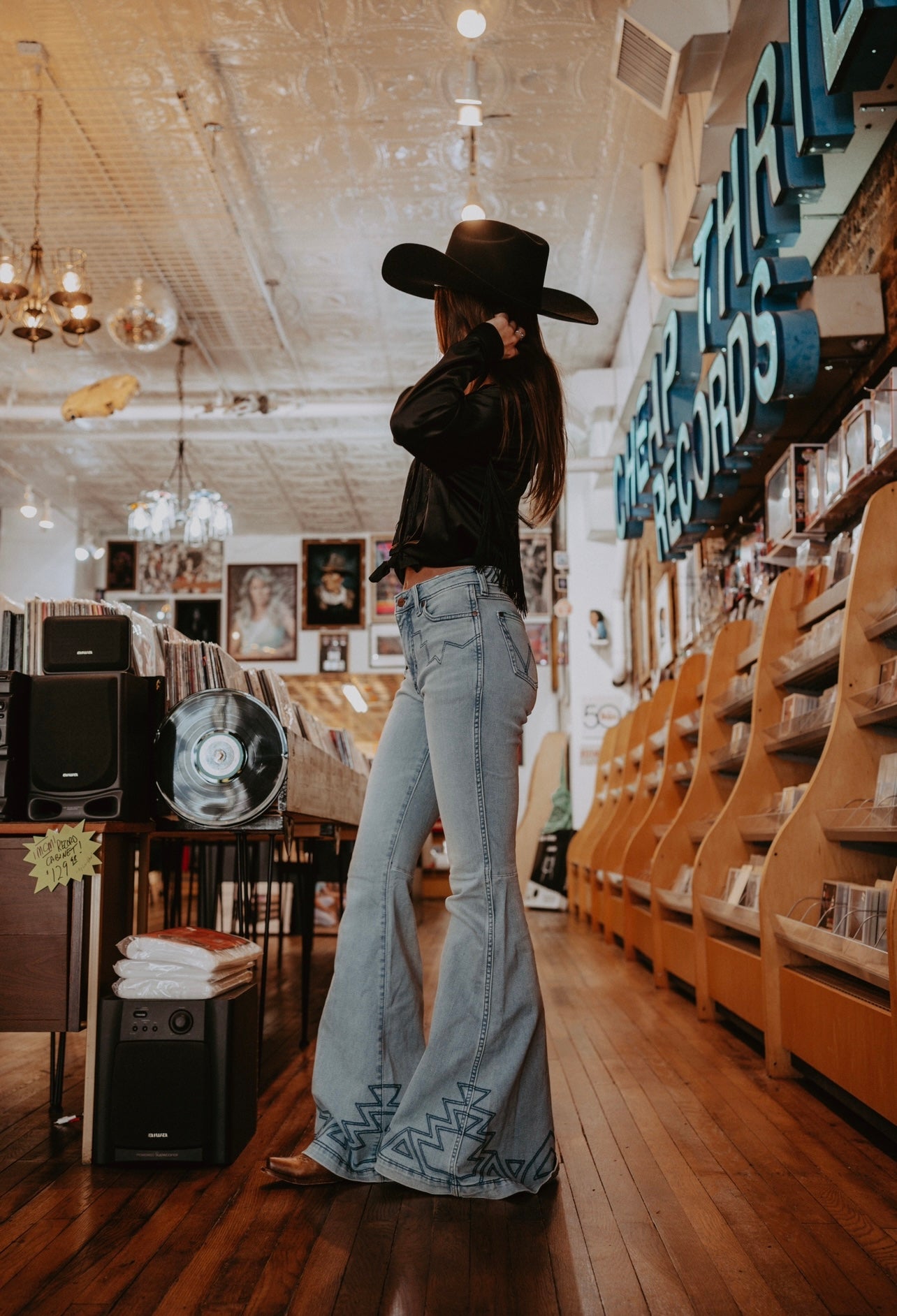 Wrangler Wild West Bell