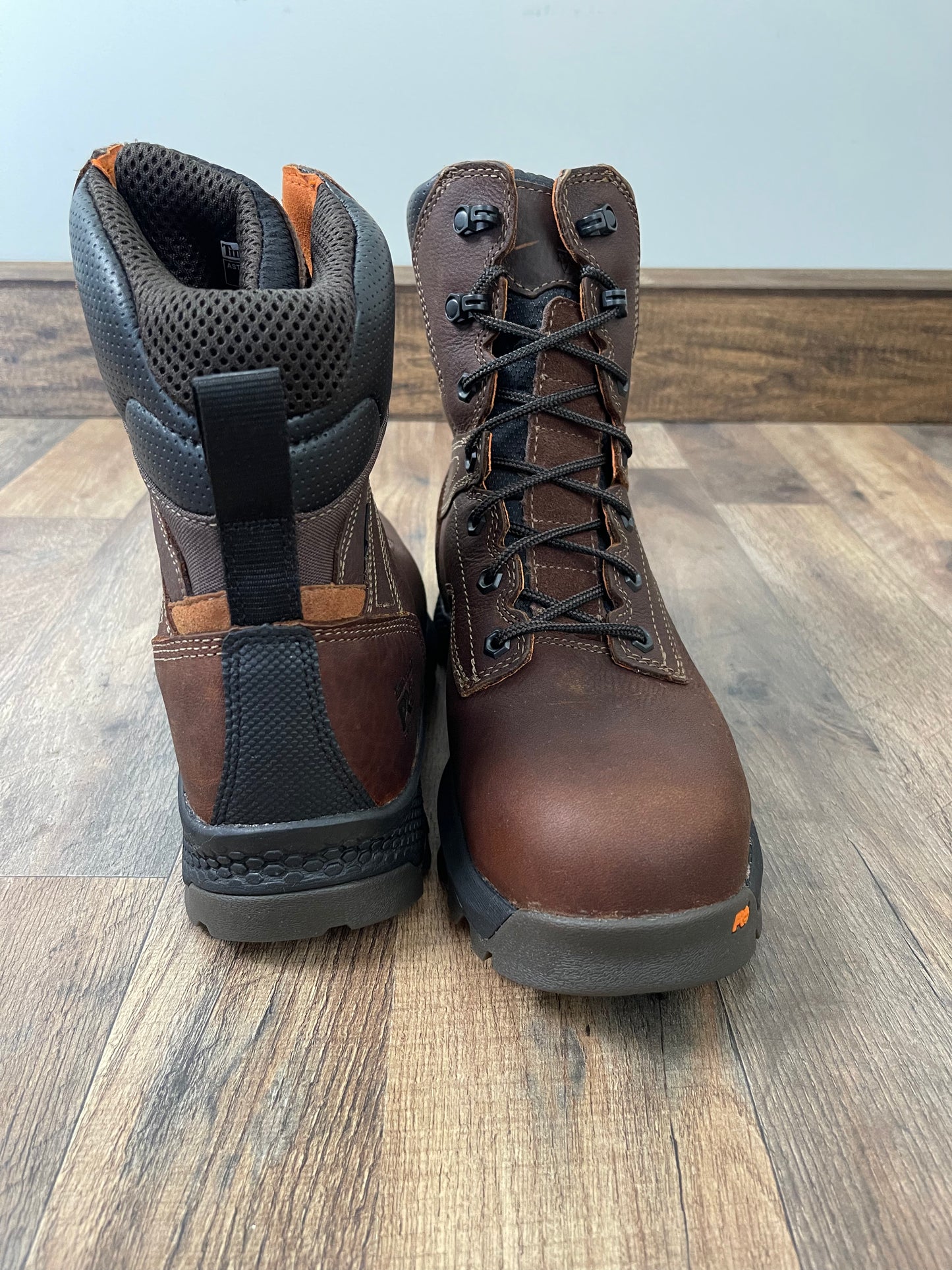 Timberland Titan EV 8" Safety