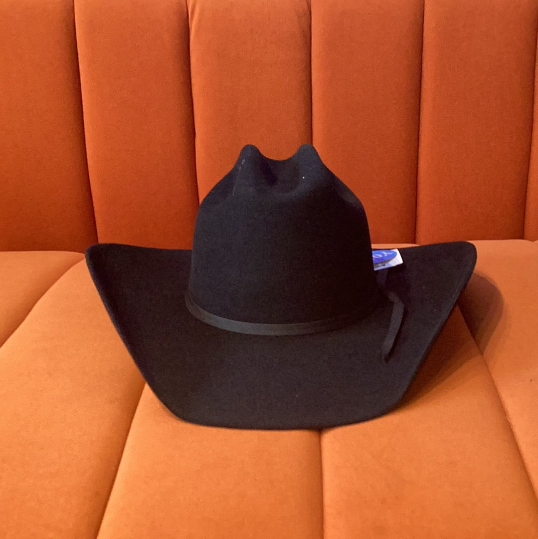 YOUTH Black Felt