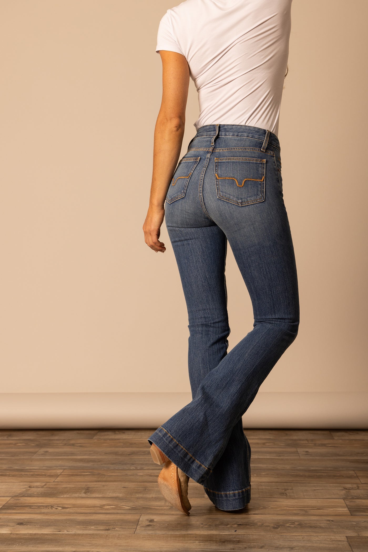 Kimes Ranch Jennifer Mid Wash Trouser