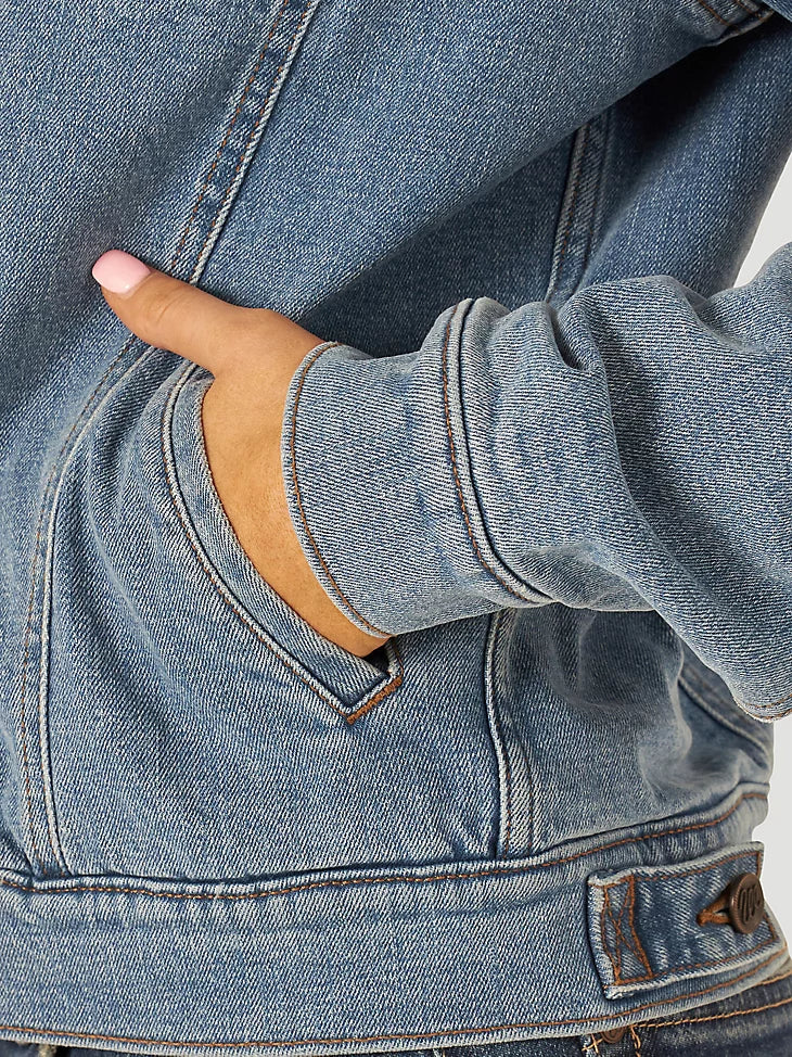 The Hooded Wrangler Retro Denim Sherpa Lined jacket