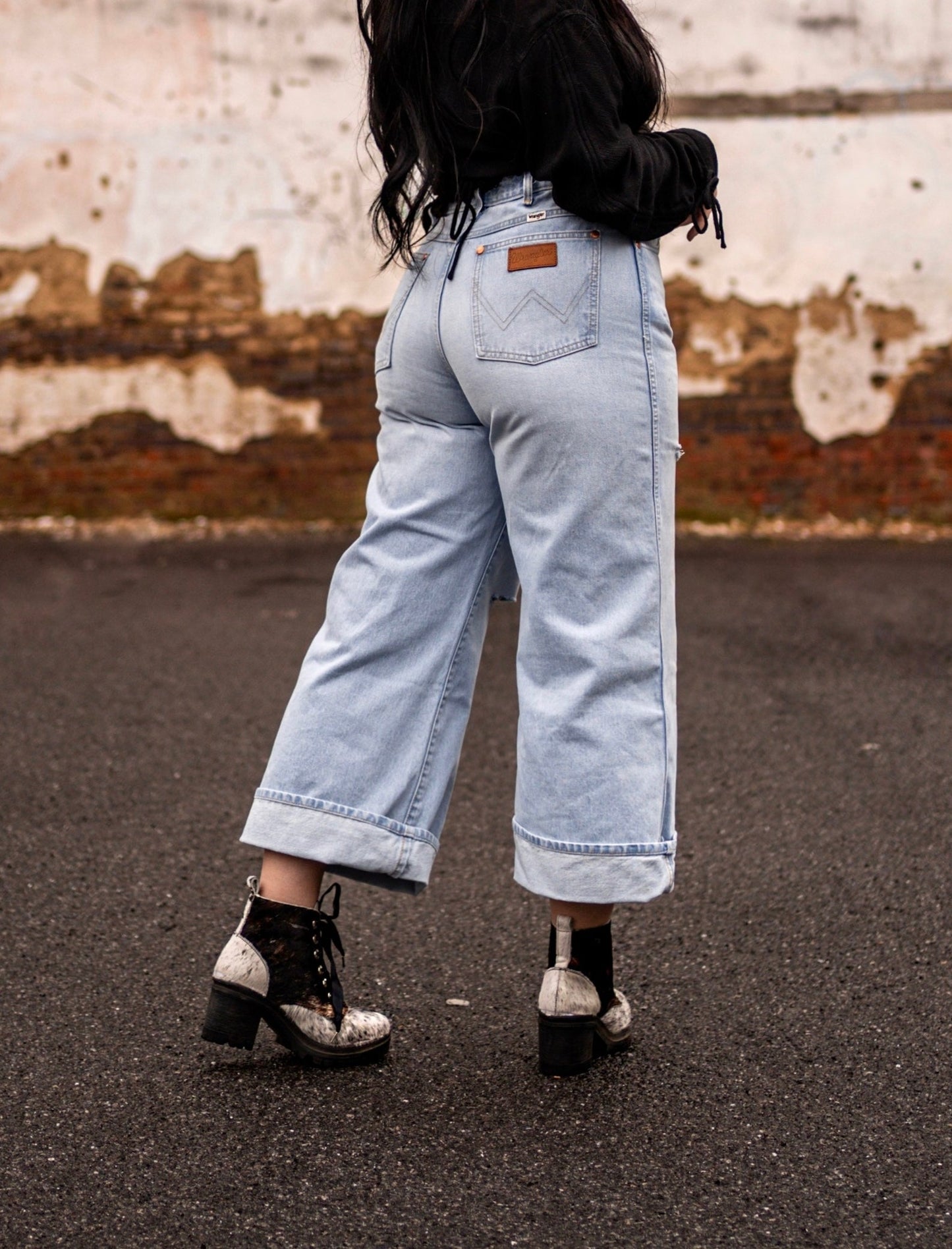 Final Sale ✨Wrangler Cherished Wide Leg