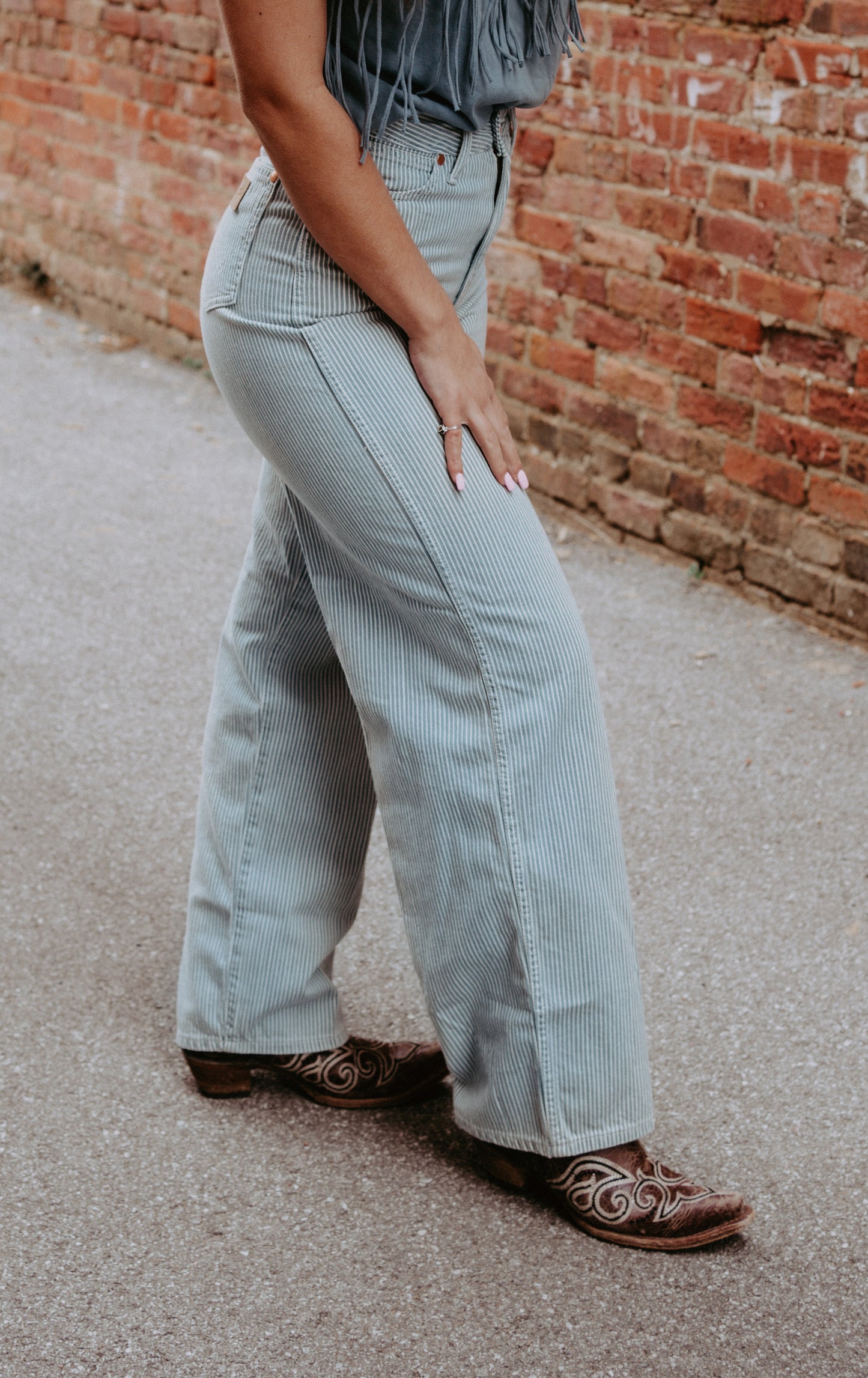 Sale ✨ Wrangler Vintage Pinstripe