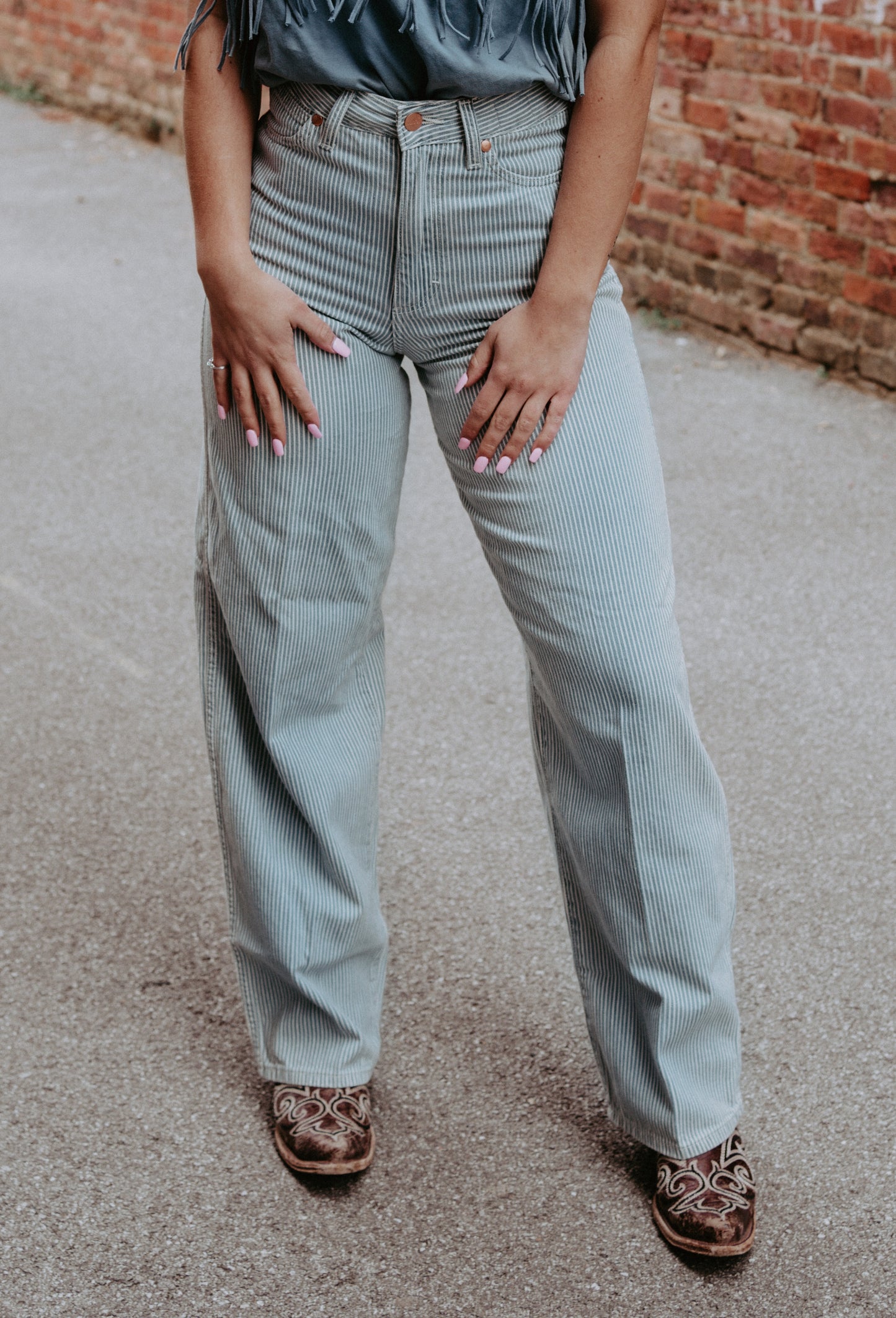 Sale ✨ Wrangler Vintage Pinstripe