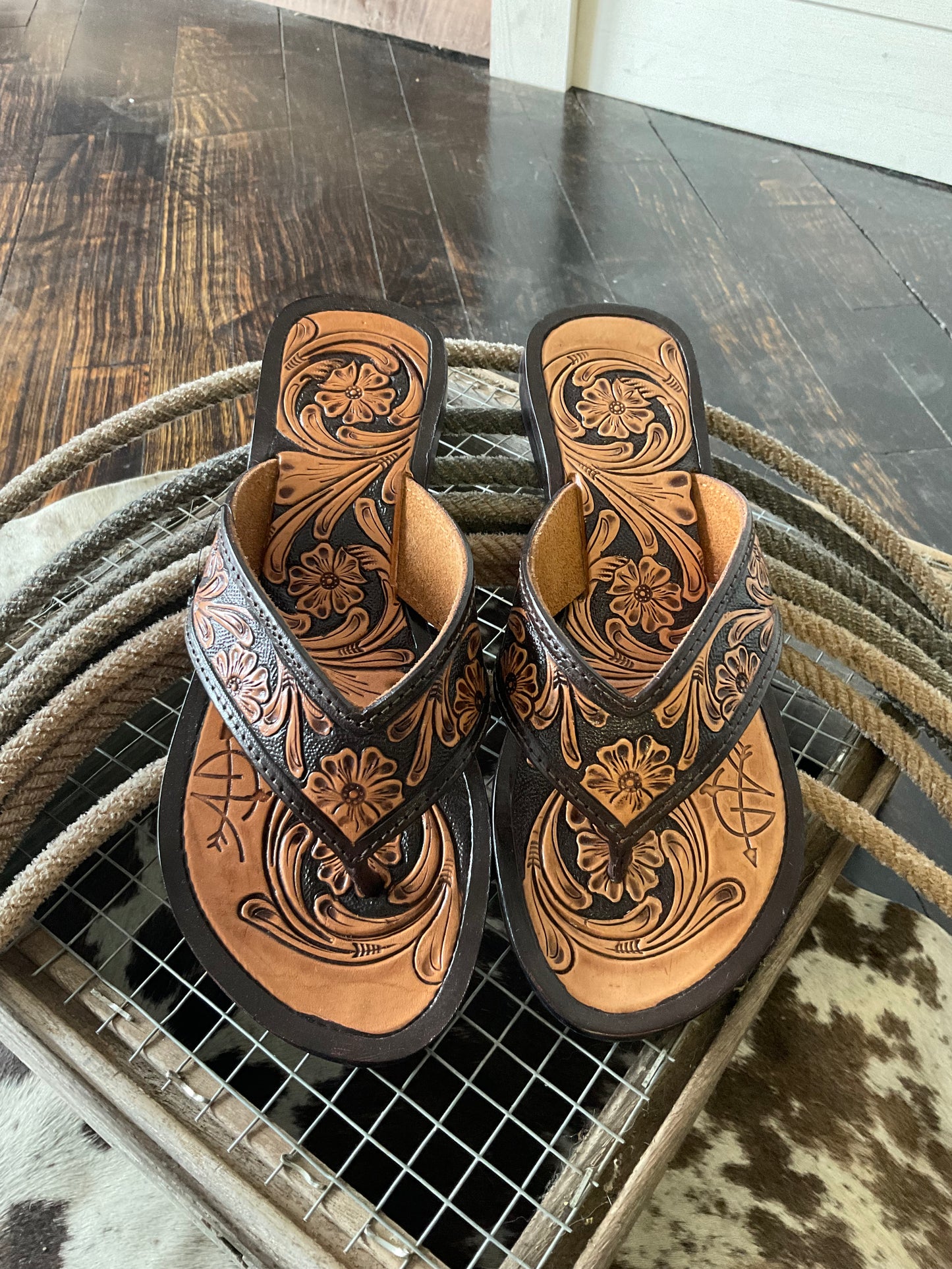 Final Sale✨The Arizona Tooled Leather Sandals