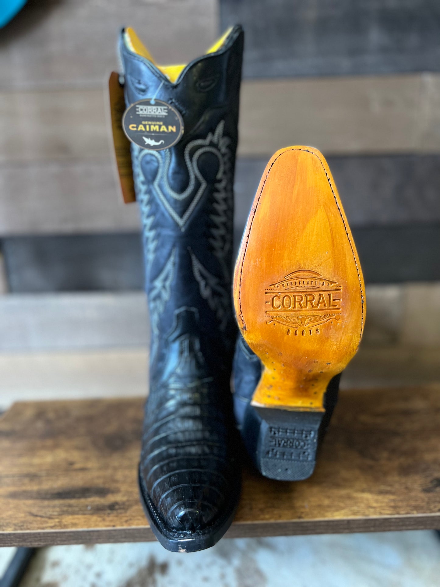 Final Sale ✨ Cass Black Caiman Embroidery Corral